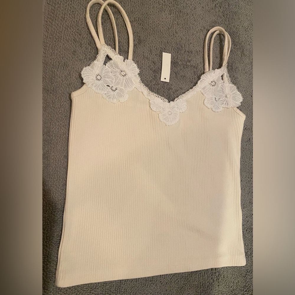 Madewell Floral-Lace embroidered v-neck spaghetti strap Tank Ivory / cream LARGE